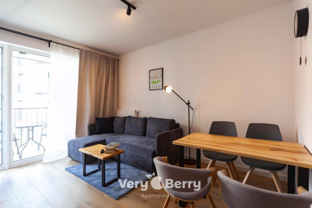 Garbary 104 - Apartament z balkonem - self check in 24h Posen Exterior foto
